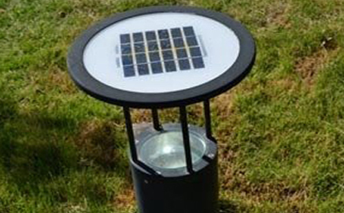 别墅庭院氛围营造：若羌草坪灯选型与布光技巧